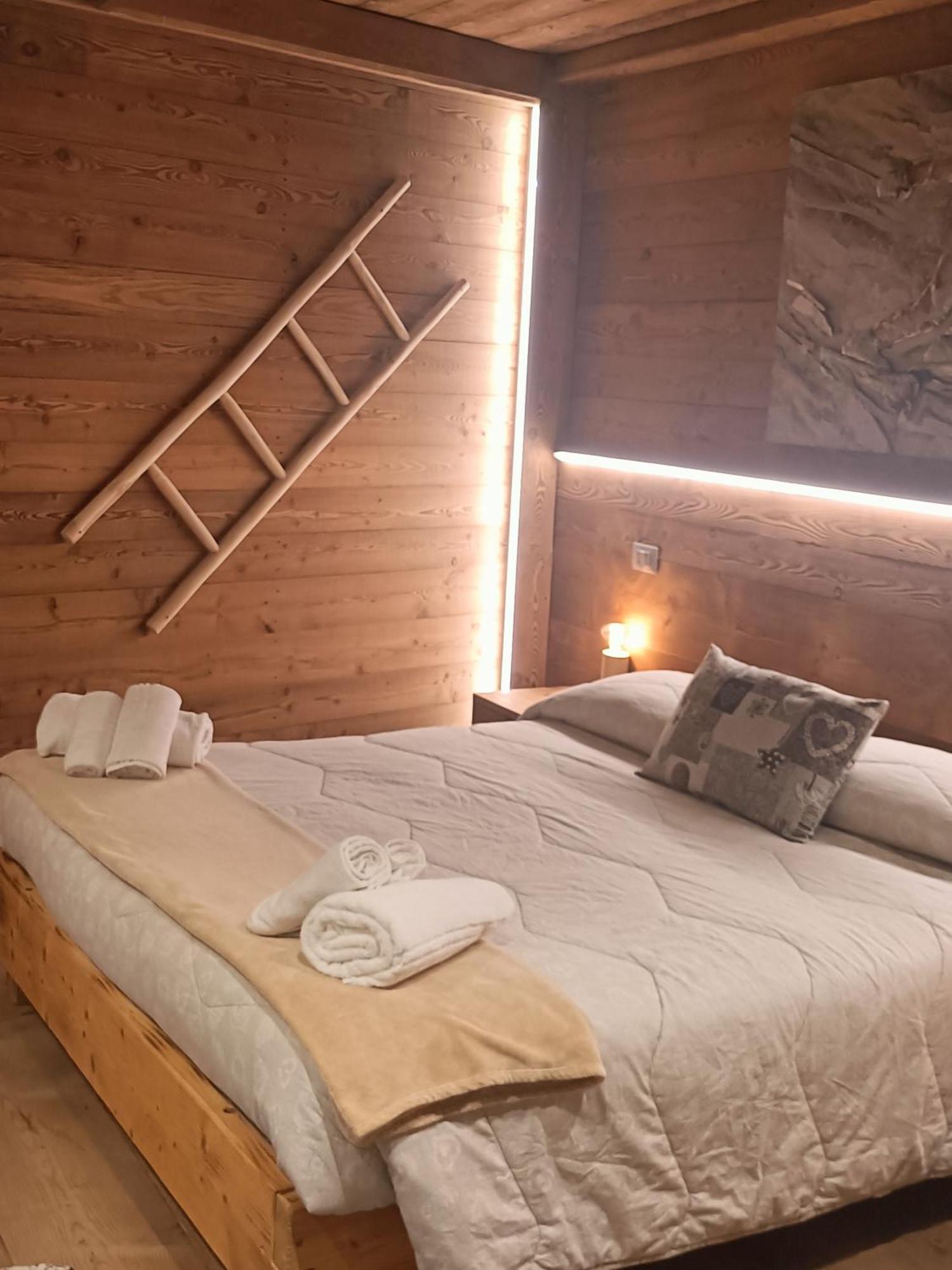 Chalet 1400 Nuova Gestione Limone Piemonte Buitenkant foto